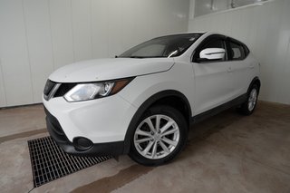 2018 Nissan Qashqai S
