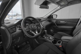 2020 Nissan Qashqai S