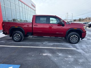 2022 GMC Sierra 2500HD AT4 4x4 Crew Cab