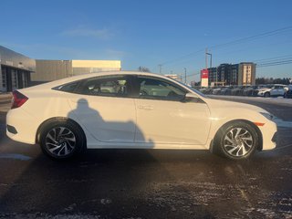 2018 Honda Civic SE