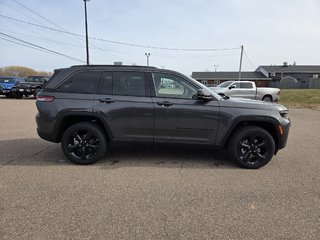 2026 Jeep Grand Cherokee ALTITUDE