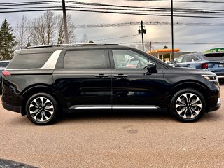 2022 Kia Carnival EX