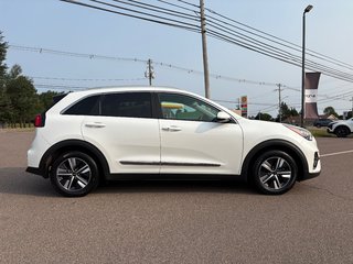 2022 Kia Niro Plug-In Hybrid EX
