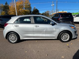 2021 Kia Rio 5-door LX Premium