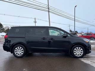 2018 Kia Sedona L