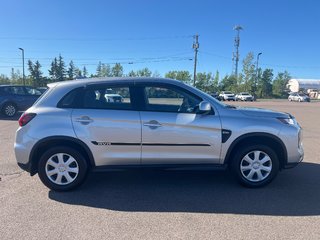 2021 Mitsubishi RVR ES