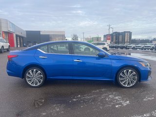 2025 Nissan Altima Platinum AWD