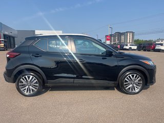 2025 Nissan Kicks Play SV