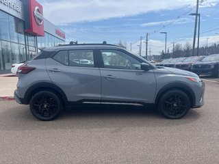 2021 Nissan Kicks SR