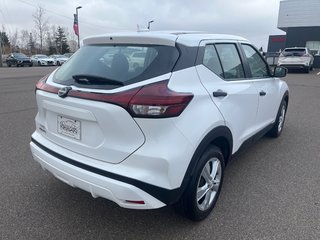 2022 Nissan KICKS S