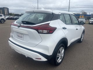 2022 Nissan Kicks S