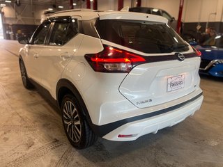 2022 Nissan Kicks SV