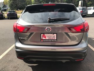 2019 Nissan Qashqai S