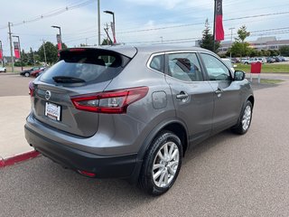 2021 Nissan Qashqai S