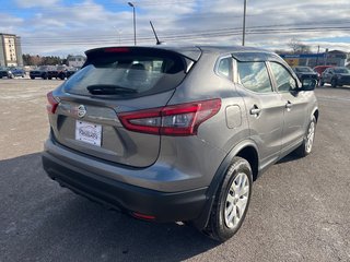 2021 Nissan Qashqai S