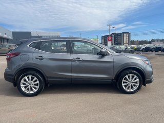 2021 Nissan Qashqai S