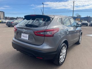 2021 Nissan Qashqai S