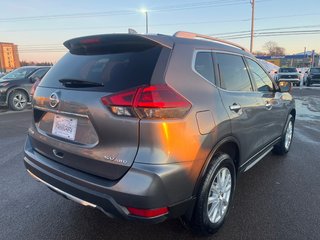 2018 Nissan Rogue SV AWD