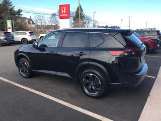 2024 Nissan Rogue SV Moonroof AWD