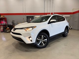 2017 Toyota RAV4 XLE AWD