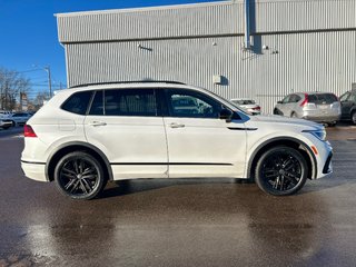 2022 Volkswagen TIGUAN COMFORTLINE R-LINE BLACK EDITION