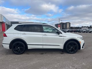2023 Volkswagen Tiguan Comfortline R-Line Black Edition 4Motion AWD