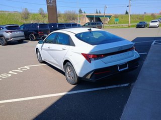 Hyundai Elantra ESSENTIAL 2025 à New Glasgow, Nouvelle-Écosse - 3 - w320h240px