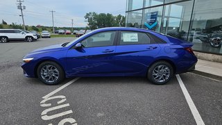 2025 Hyundai Elantra PREFERRED in New Glasgow, Nova Scotia - 2 - w320h240px