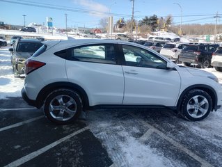 2016 Honda HR-V LX in New Glasgow, Nova Scotia - 6 - w320h240px