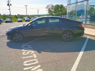 Hyundai Elantra Hybrid PREFERRED 2021 à New Glasgow, Nouvelle-Écosse - 2 - w320h240px