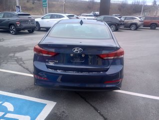 2017 Hyundai Elantra BASE in New Glasgow, Nova Scotia - 3 - w320h240px