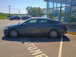 2024 Hyundai ELANTRA ESSENTIAL in New Glasgow, Nova Scotia - 2 - w320h240px