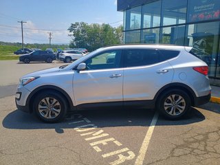 Hyundai SANTA FE BASE 2015 à New Glasgow, Nouvelle-Écosse - 2 - w320h240px