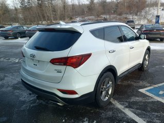 2017 Hyundai Santa Fe BASE in New Glasgow, Nova Scotia - 5 - w320h240px