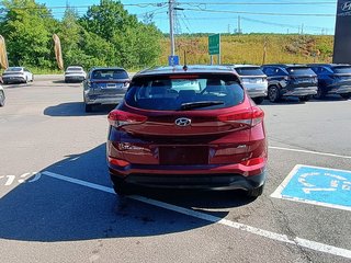 Hyundai Tucson BASE 2017 à New Glasgow, Nouvelle-Écosse - 4 - w320h240px