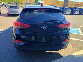 2018 Hyundai Tucson LUXURY in New Glasgow, Nova Scotia - 4 - w320h240px