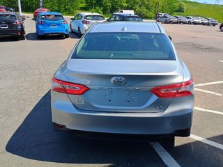 Toyota Camry LE 2018 à New Glasgow, Nouvelle-Écosse - 4 - w320h240px