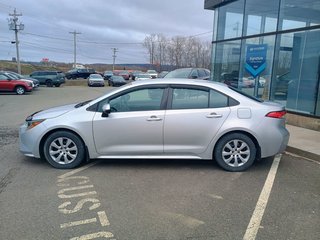 2020 Toyota COROLLA XLE in New Glasgow, Nova Scotia - 2 - w320h240px