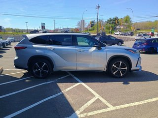 2022 Toyota Highlander XSE in New Glasgow, Nova Scotia - 6 - w320h240px