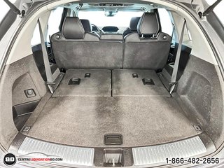 2017 Acura MDX in Granby, Quebec - 8 - w320h240px