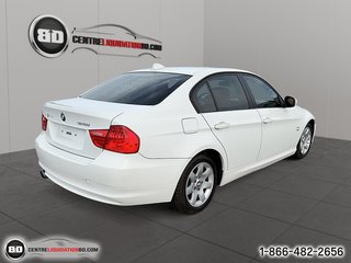 3 Series 328i xDrive 2009 à Granby, Québec - 5 - w320h240px