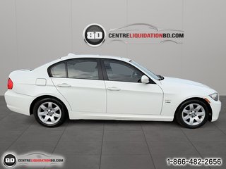 3 Series 328i xDrive 2009 à Granby, Québec - 4 - w320h240px