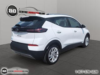 2023 Chevrolet BOLT EUV LT in Granby, Quebec - 5 - w320h240px