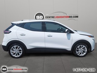 2023 Chevrolet BOLT EUV LT in Granby, Quebec - 4 - w320h240px