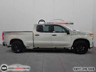 Chevrolet Silverado 1500 LTD CUSTOM CREW CAB 2.7L TURBO 4X4 BOITE 6.5P 2022 à Granby, Québec - 4 - w320h240px