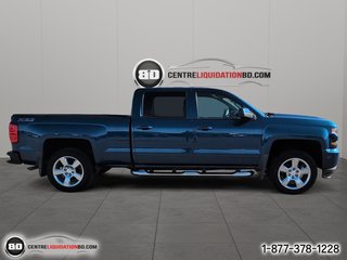 2017 Chevrolet Silverado 1500 LT in Granby, Quebec - 4 - w320h240px