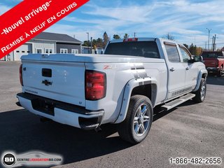 2017 Chevrolet Silverado 1500 LT in Granby, Quebec - 6 - w320h240px