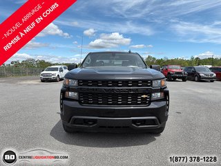 Chevrolet Silverado 1500 CUSTOM 2020 à Granby, Québec - 2 - w320h240px