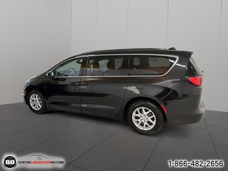 2017  Pacifica LX in Granby, Quebec - 3 - w320h240px