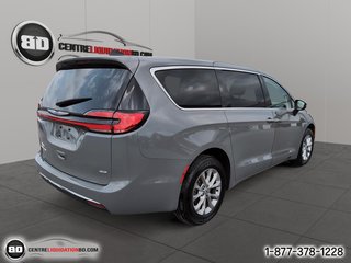 Chrysler Pacifica Touring L AWD 2023 à Granby, Québec - 5 - w320h240px